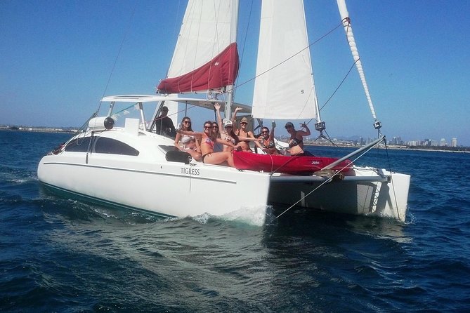 2.5-Hour Small-Group Catamaran Sailing Adventure with Drinks - Quick hits before you cast off