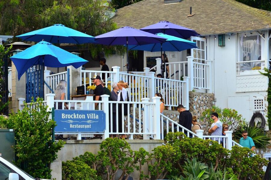A Seaside Stroll: La Jolla's Hidden Treasures Walking Tour - Ellen B. Scripps and the lasting impact on San Diego