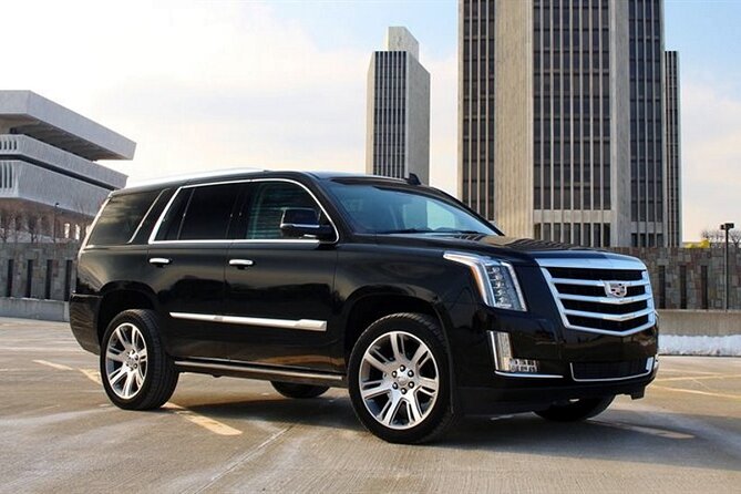 Arrival Private Transfer: San Diego Airport SAN to San Diego in Luxury SUV - Key Highlights at a Glance