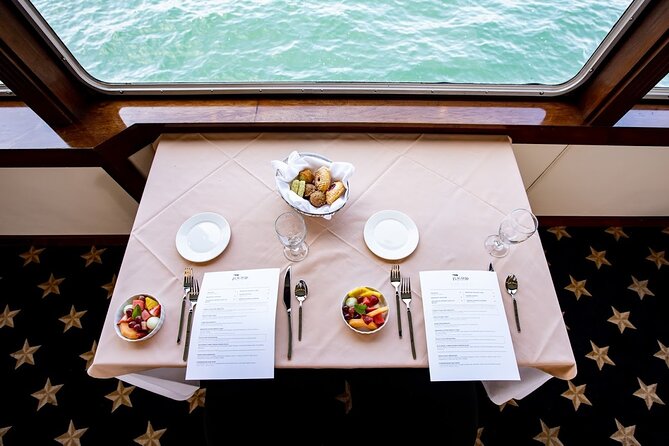 Champagne Brunch Buffet - Bottomless champagne and the DJ energy