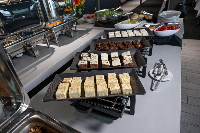 City Cruises San Diego: Buffet Dinner Cruise - Dinner on the Move: Buffet Food, Service, and the DJ Factor
