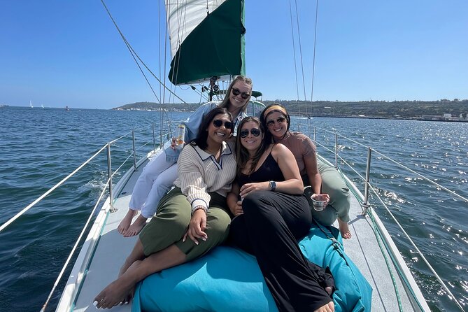 Deluxe Day Sail in San Diego - Pricing That Makes Sense for Bay Views Plus Drinks