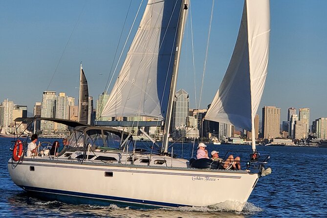Family Friendly Private Sailing Experience up to 8 Guests - Drinks, Champagne, and the 21+ Detail