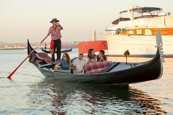 Gondola Cruise through the Coronado Cays - Stop-by-stop: what happens during your relaxing glide