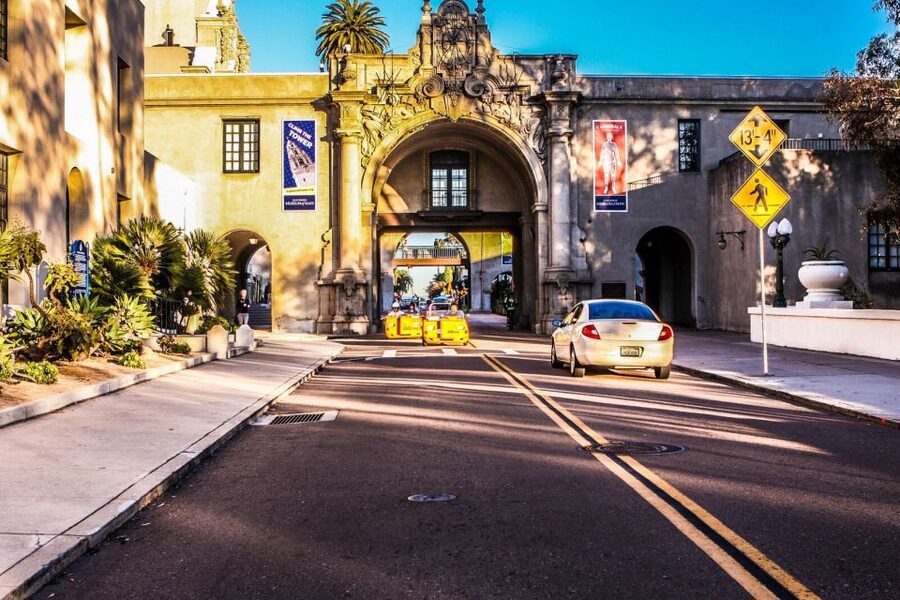 GPS Talking Tour Cars: Downtown & Old Town - Getting Your GoCar Started at Drivewize LLC