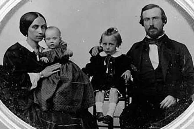 Haunted Whaley House Guided Night Tour - What happens during the 30-minute night tour