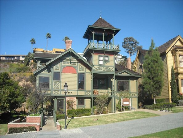 Heritage Park & Old Town Walking Ghost Tour in San Diego - Route basics: timing, meeting point, and what to wear