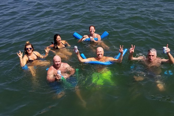Luxury Sailing Tour of San Diego's Bay and Coastal Waterways - The captain experience: local stories that make the views stick