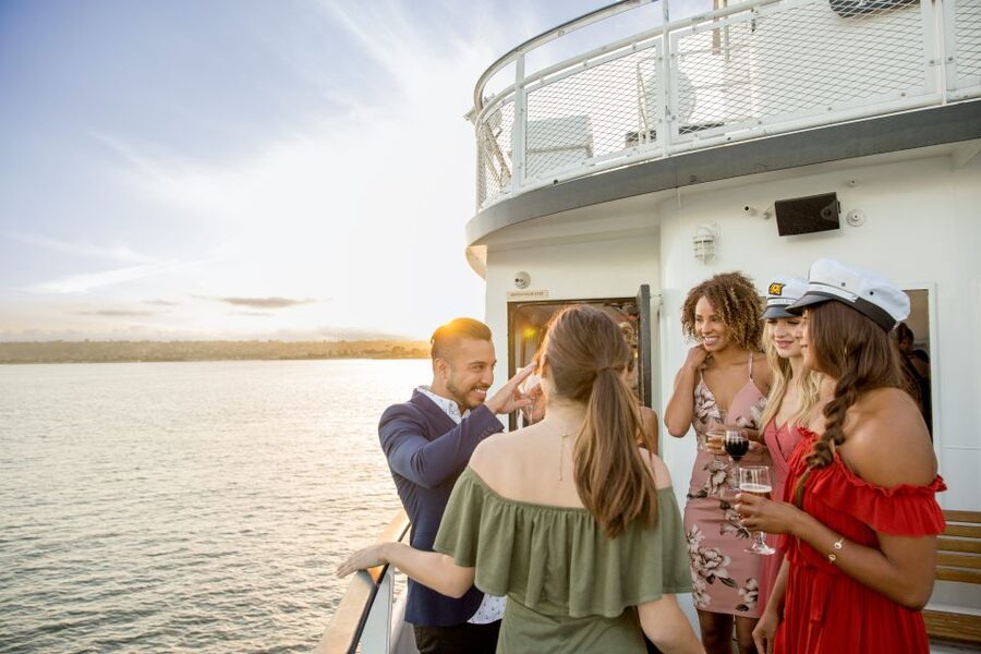 San Diego: Bay Sights and Sips Sunset Cruise - Timing and getting to 970 North Harbor Drive without stress