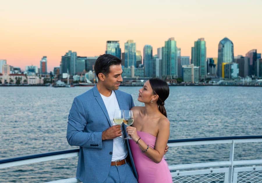 San Diego: Buffet Dinner Cruise with Drinks - San Diego Bay After Dark: What This 3-Hour Dinner Cruise Feels Like