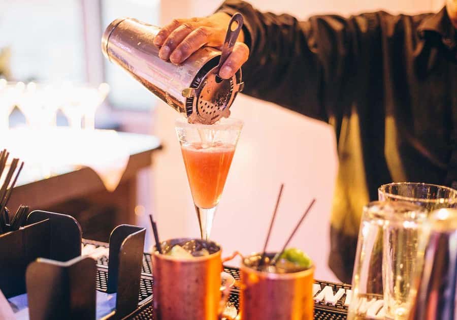 San Diego: Buffet Dinner Cruise with Drinks - DJ Entertainment and the Holiday-Ready Vibe