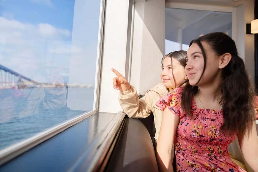 San Diego: City Cruises Buffet Breakfast and Brunch Cruise - Comfort, check-in realities, and what to bring for a smoother morning