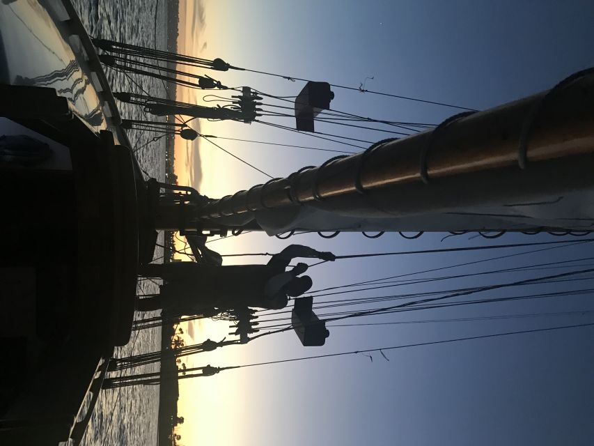 San Diego: Classic Yacht Sailing Experience - Shared vs private: when “up to six seats” changes everything