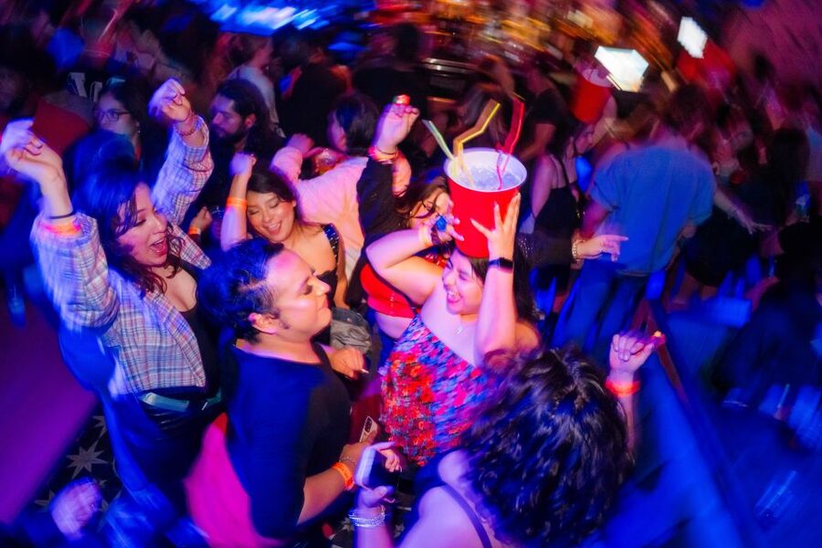 San Diego: "Drink, Ride, Sing, & Dance!" Bar Tour (4 Bars) - The $34 Price and What You Actually Get