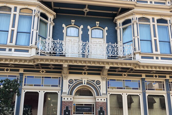 San Diego Gaslamp Food Tour with 6 Modern Californian Tastings - Gaslamp Quarter snacks: why this neighborhood fits a food tour