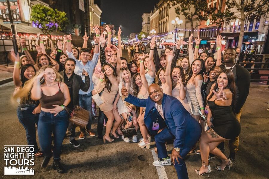 San Diego: Gaslamp Quarter Drink, Mingle & Dance Club Tour - Gaslamp Quarter nightlife, without the waiting game