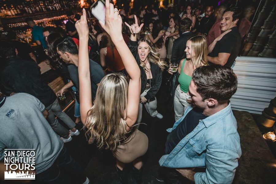 San Diego: Gaslamp Quarter Drink, Mingle & Dance Club Tour - Dress code reality check: what not to wear