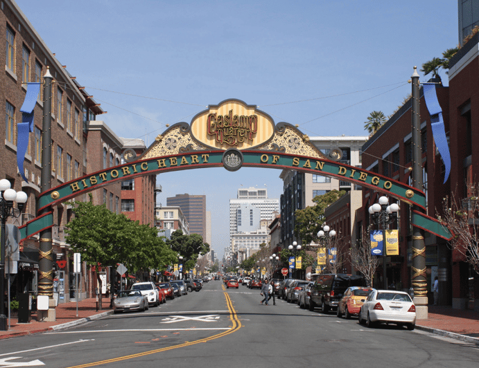 San Diego: Gaslamp Quarter Frontier History Walking Tour - Davis-Horton House and Horton Grand Hotel: the haunted stops that steer the mood