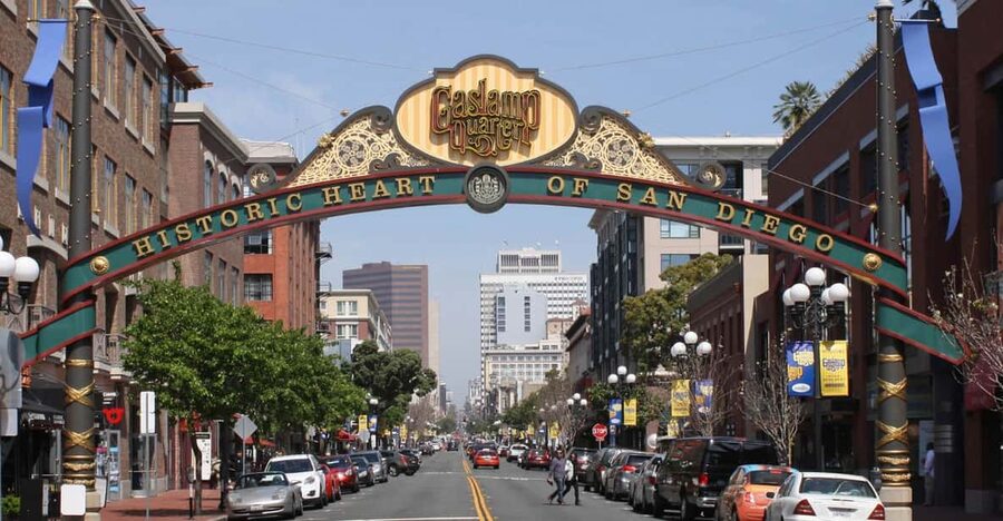 San Diego: Gaslamp Quarter Frontier History Walking Tour - Price and value: is $35 worth a 1-hour haunted walk?