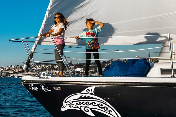 San Diego: Half-Day Marine Wildlife Tour with Lunch - The Boat Experience: A Classic 36-Foot Sailing Yacht for 6 People
