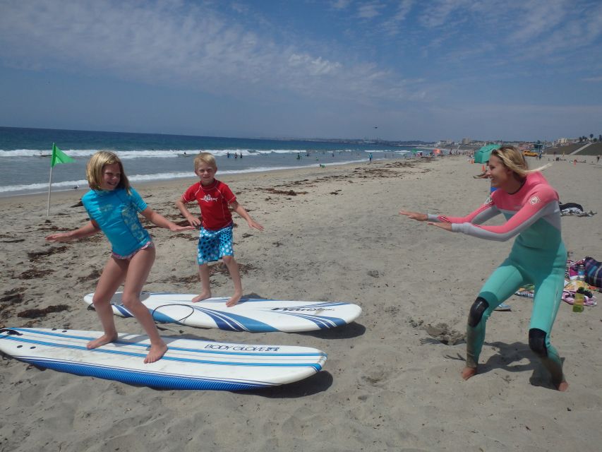 San Diego: Private Group Surf Lesson - Paddling technique: where beginners usually waste energy