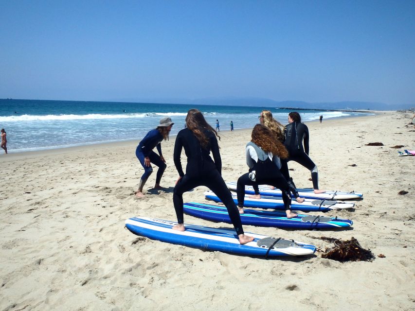 San Diego: Private Group Surf Lesson - What’s included vs. what you bring