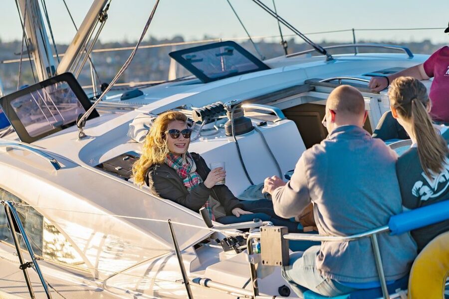 San Diego: Relax on a Morning, Day or Sunset Luxury Sail - Coronado Island and Point Loma: Views That Stretch Your Neck