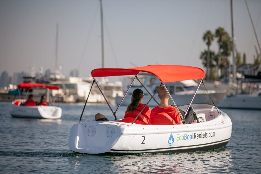 San Diego: San Diego Bay Dog-Friendly Eco Pedal Boat Rentals - Bluetooth Speaker and Birthday Add-Ons (If You Want Them)