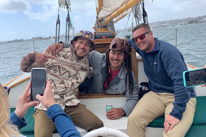 San Diego Sunset or Afternoon Sail on Classic Yacht - Rady Shell at Jacobs Park: Bay Views With Stage-Ready Design