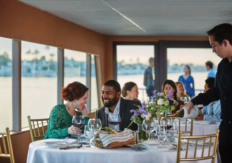 San Diego: Thanksgiving Day Buffet Brunch or Dinner Cruise - Practical Logistics That Make or Break the Day