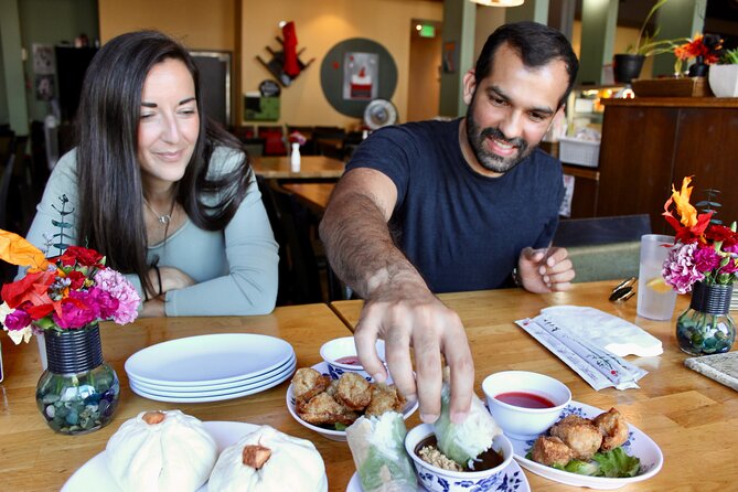 San Diego: Vegan Food Tour - Ben and the Small-Group Advantage (English, Live Guide)
