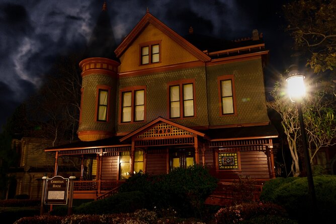 Sinister Shadows of San Diego Gaslamp Ghost Tours - Where you start and how the route feels on your feet