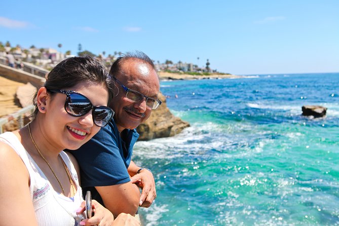 The San Diego Highlights Tour - Embarcadero: bayfront views plus USS Midway and the victory kiss